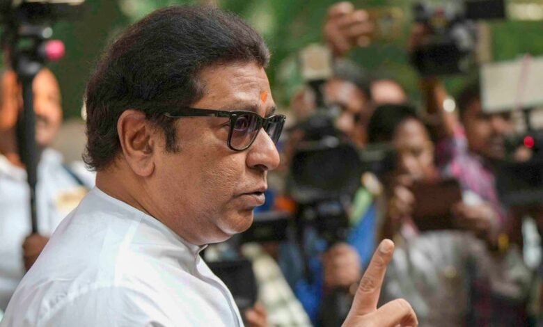 उद्धव-ठाकरे-से-नजदीकियों-की-चर्चा-के-बीच-विदेश-गए-राज-ठाकरे,-पार्टी-नेताओं-को-दी-ये-सख्त-हिदायत