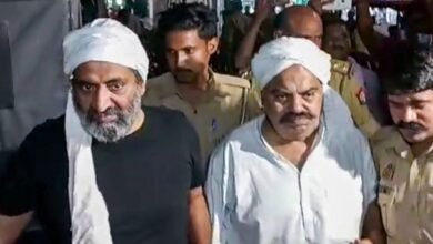 अतीक-अहमद-के-क़रीब-विजय-मिश्रा-की-जमानत-याचिका-खारिज,-मां-के-अंतिम-संस्कार-होना-चाहता-था-शामिल